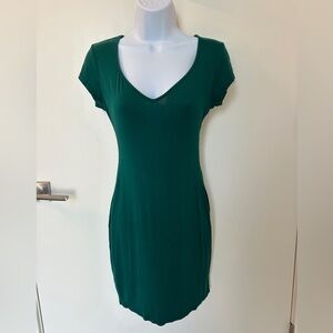 Boohoo Emerald V-Neck Mini Dress